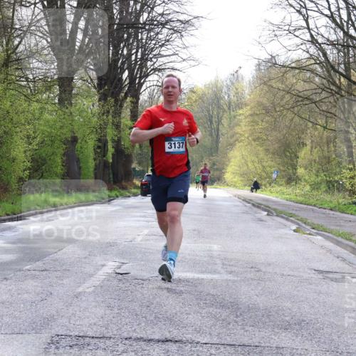 12.04.2026 - 45. Internationalen Wilhelmsburger Insellauf Yannick Fuchs http://msf.ph/oto/9477346 12.04.2026 10:12:49 Laufen 3137 meine-sportfotos.de