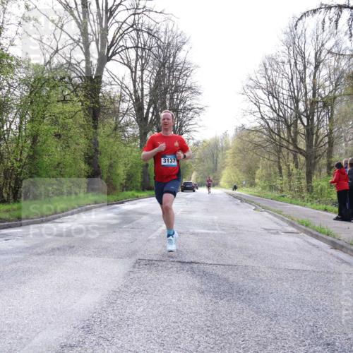 12.04.2026 - 45. Internationalen Wilhelmsburger Insellauf Yannick Fuchs http://msf.ph/oto/9477355 12.04.2026 10:12:49 Laufen 3137 meine-sportfotos.de
