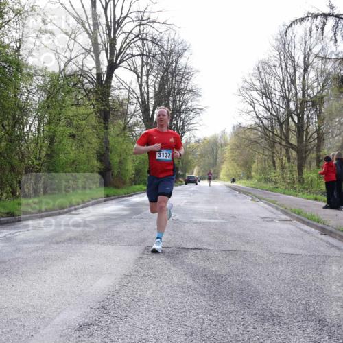 12.04.2026 - 45. Internationalen Wilhelmsburger Insellauf Yannick Fuchs http://msf.ph/oto/9477360 12.04.2026 10:12:50 Laufen 3137 meine-sportfotos.de