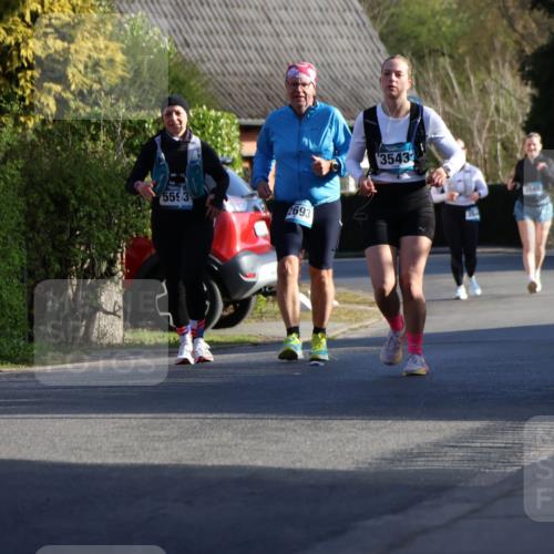12.04.2026 - 45. Internationalen Wilhelmsburger Insellauf Yannick Fuchs http://msf.ph/oto/9477369 12.04.2026 09:05:00 Laufen 5593, 2693, 3543 meine-sportfotos.de