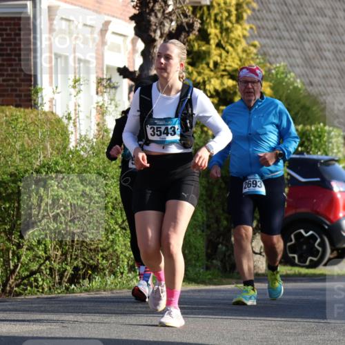 12.04.2026 - 45. Internationalen Wilhelmsburger Insellauf Yannick Fuchs http://msf.ph/oto/9477380 12.04.2026 09:05:03 Laufen 3543, 2693 meine-sportfotos.de