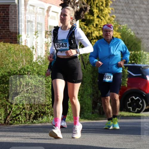 12.04.2026 - 45. Internationalen Wilhelmsburger Insellauf Yannick Fuchs http://msf.ph/oto/9477381 12.04.2026 09:05:03 Laufen 3543, 693 meine-sportfotos.de