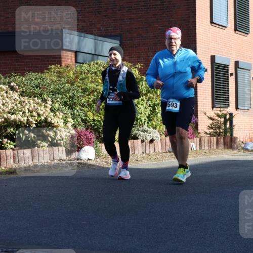 12.04.2026 - 45. Internationalen Wilhelmsburger Insellauf Yannick Fuchs http://msf.ph/oto/9477426 12.04.2026 09:05:09 Laufen 693 meine-sportfotos.de