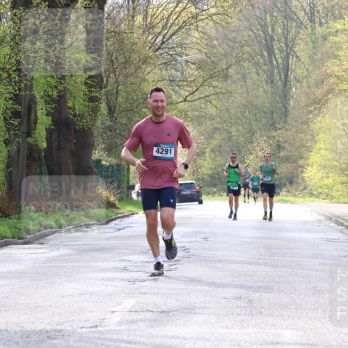 12.04.2026 - 45. Internationalen Wilhelmsburger Insellauf Yannick Fuchs http://msf.ph/oto/9477435 12.04.2026 10:12:57 Laufen 4291, 3771 meine-sportfotos.de