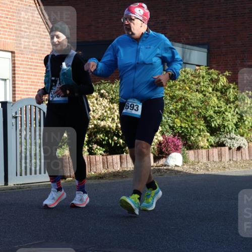 12.04.2026 - 45. Internationalen Wilhelmsburger Insellauf Yannick Fuchs http://msf.ph/oto/9477448 12.04.2026 09:05:10 Laufen 693 meine-sportfotos.de