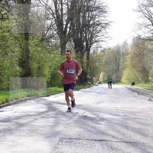 12.04.2026 - 45. Internationalen Wilhelmsburger Insellauf Yannick Fuchs http://msf.ph/oto/9477461 12.04.2026 10:13:00 Laufen 4291 meine-sportfotos.de