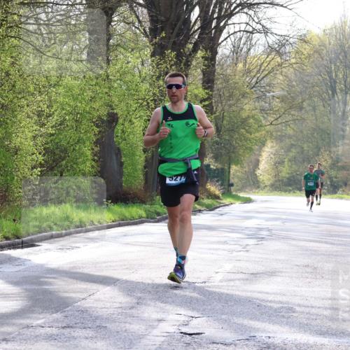 12.04.2026 - 45. Internationalen Wilhelmsburger Insellauf Yannick Fuchs http://msf.ph/oto/9477516 12.04.2026 10:13:10 Laufen 527 meine-sportfotos.de