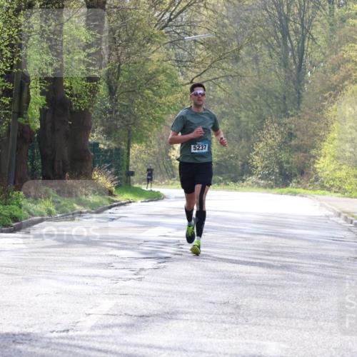 12.04.2026 - 45. Internationalen Wilhelmsburger Insellauf Yannick Fuchs http://msf.ph/oto/9477587 12.04.2026 10:13:24 Laufen 5237 meine-sportfotos.de