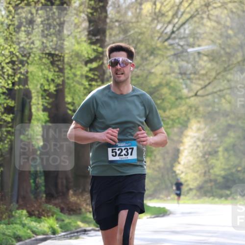 12.04.2026 - 45. Internationalen Wilhelmsburger Insellauf Yannick Fuchs http://msf.ph/oto/9477615 12.04.2026 10:13:27 Laufen 5237 meine-sportfotos.de