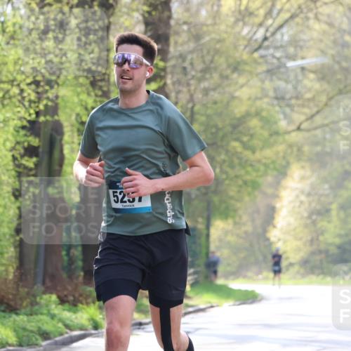 12.04.2026 - 45. Internationalen Wilhelmsburger Insellauf Yannick Fuchs http://msf.ph/oto/9477617 12.04.2026 10:13:27 Laufen 5257 meine-sportfotos.de
