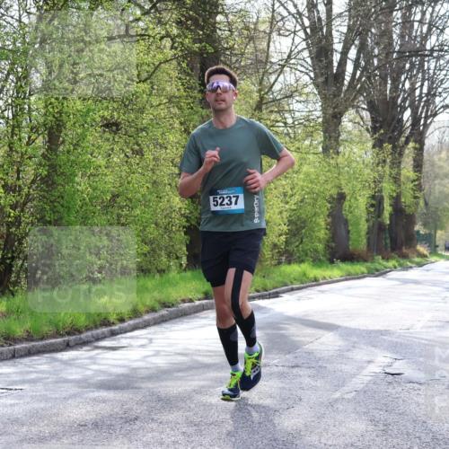 12.04.2026 - 45. Internationalen Wilhelmsburger Insellauf Yannick Fuchs http://msf.ph/oto/9477633 12.04.2026 10:13:30 Laufen 5237 meine-sportfotos.de