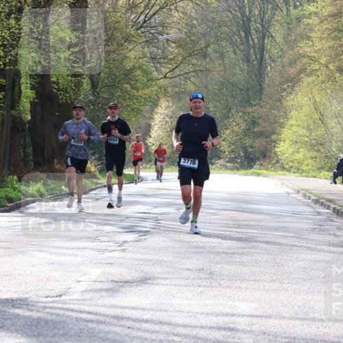 12.04.2026 - 45. Internationalen Wilhelmsburger Insellauf Yannick Fuchs http://msf.ph/oto/9477649 12.04.2026 10:13:59 Laufen 3053, 4694, 3776 meine-sportfotos.de