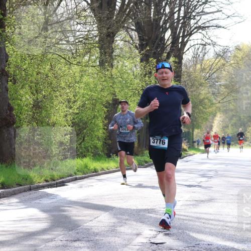12.04.2026 - 45. Internationalen Wilhelmsburger Insellauf Yannick Fuchs http://msf.ph/oto/9477681 12.04.2026 10:14:03 Laufen 3053, 3776 meine-sportfotos.de