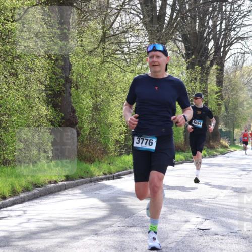 12.04.2026 - 45. Internationalen Wilhelmsburger Insellauf Yannick Fuchs http://msf.ph/oto/9477689 12.04.2026 10:14:03 Laufen 3776, 4694 meine-sportfotos.de
