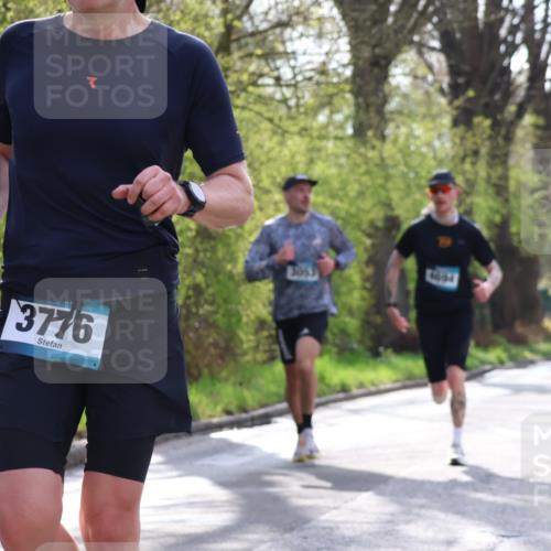 12.04.2026 - 45. Internationalen Wilhelmsburger Insellauf Yannick Fuchs http://msf.ph/oto/9477690 12.04.2026 10:14:04 Laufen 3776, 3063, 4604 meine-sportfotos.de