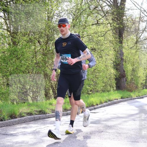 12.04.2026 - 45. Internationalen Wilhelmsburger Insellauf Yannick Fuchs http://msf.ph/oto/9477706 12.04.2026 10:14:06 Laufen 469 meine-sportfotos.de