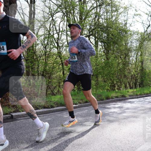 12.04.2026 - 45. Internationalen Wilhelmsburger Insellauf Yannick Fuchs http://msf.ph/oto/9477713 12.04.2026 10:14:07 Laufen 694, 053 meine-sportfotos.de