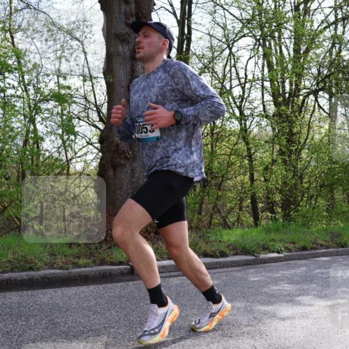 12.04.2026 - 45. Internationalen Wilhelmsburger Insellauf Yannick Fuchs http://msf.ph/oto/9477716 12.04.2026 10:14:08 Laufen 3053 meine-sportfotos.de