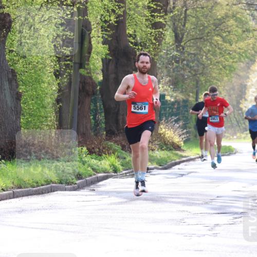 12.04.2026 - 45. Internationalen Wilhelmsburger Insellauf Yannick Fuchs http://msf.ph/oto/9477721 12.04.2026 10:14:10 Laufen 5561, 3963, 4953 meine-sportfotos.de
