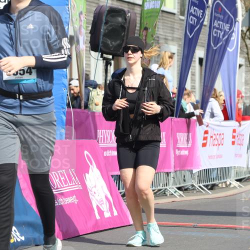 12.04.2026 - 45. Internationalen Wilhelmsburger Insellauf Strokosch-Dieckow http://msf.ph/oto/9477724 12.04.2026 11:39:07 Ziel 3354, 2955 meine-sportfotos.de