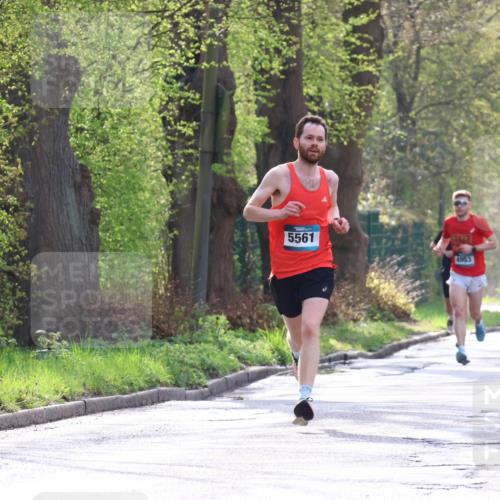 12.04.2026 - 45. Internationalen Wilhelmsburger Insellauf Yannick Fuchs http://msf.ph/oto/9477729 12.04.2026 10:14:10 Laufen 5561, 4953, 4384, 39 meine-sportfotos.de