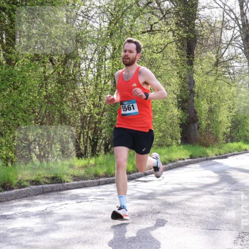 12.04.2026 - 45. Internationalen Wilhelmsburger Insellauf Yannick Fuchs http://msf.ph/oto/9477755 12.04.2026 10:14:16 Laufen 5561 meine-sportfotos.de