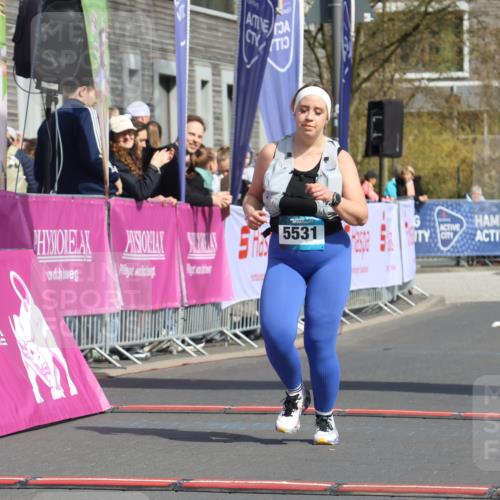 12.04.2026 - 45. Internationalen Wilhelmsburger Insellauf Strokosch-Dieckow http://msf.ph/oto/9477780 12.04.2026 11:39:51 Ziel 5531 meine-sportfotos.de