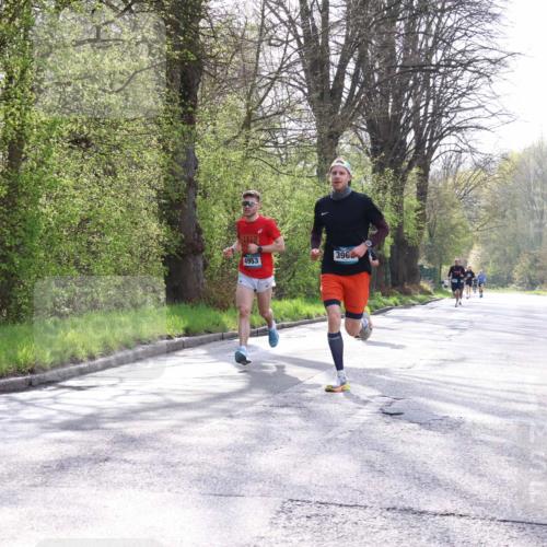 12.04.2026 - 45. Internationalen Wilhelmsburger Insellauf Yannick Fuchs http://msf.ph/oto/9477786 12.04.2026 10:14:20 Laufen 4953, 396 meine-sportfotos.de
