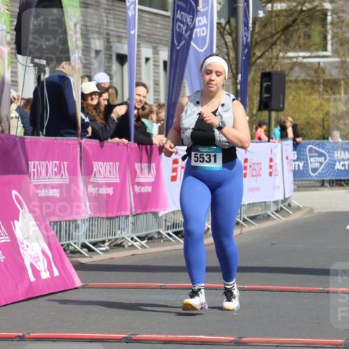 12.04.2026 - 45. Internationalen Wilhelmsburger Insellauf Strokosch-Dieckow http://msf.ph/oto/9477788 12.04.2026 11:39:51 Ziel 5531 meine-sportfotos.de