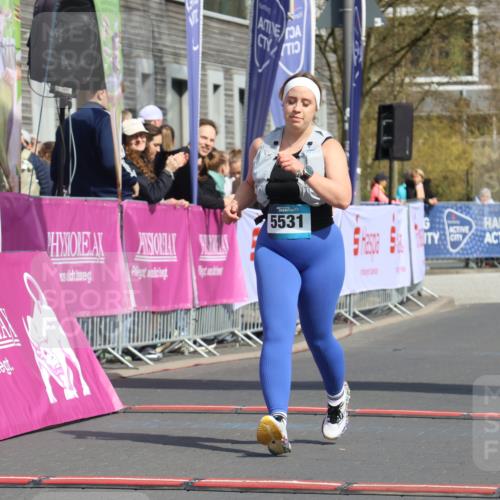 12.04.2026 - 45. Internationalen Wilhelmsburger Insellauf Strokosch-Dieckow http://msf.ph/oto/9477795 12.04.2026 11:39:51 Ziel 5531 meine-sportfotos.de