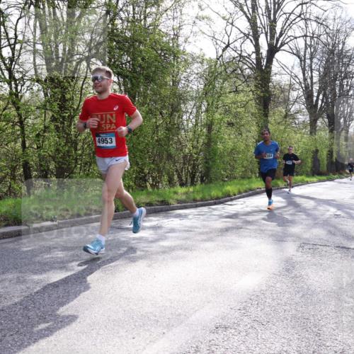 12.04.2026 - 45. Internationalen Wilhelmsburger Insellauf Yannick Fuchs http://msf.ph/oto/9477809 12.04.2026 10:14:23 Laufen 4953, 384 meine-sportfotos.de