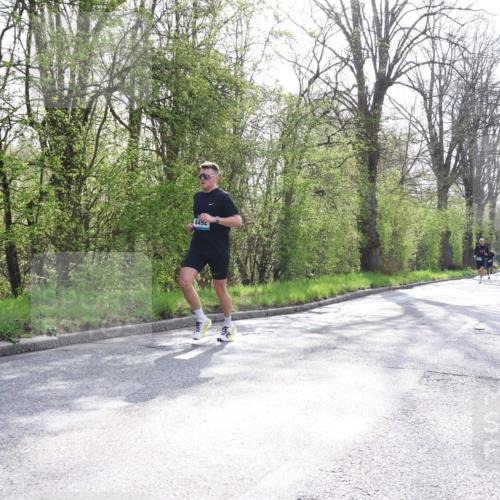 12.04.2026 - 45. Internationalen Wilhelmsburger Insellauf Yannick Fuchs http://msf.ph/oto/9477828 12.04.2026 10:14:26 Laufen 219, 4492 meine-sportfotos.de
