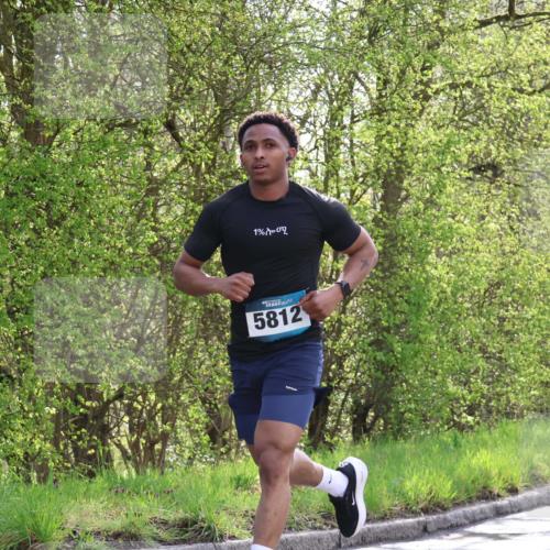 12.04.2026 - 45. Internationalen Wilhelmsburger Insellauf Yannick Fuchs http://msf.ph/oto/9477880 12.04.2026 10:14:33 Laufen 1, 5812 meine-sportfotos.de