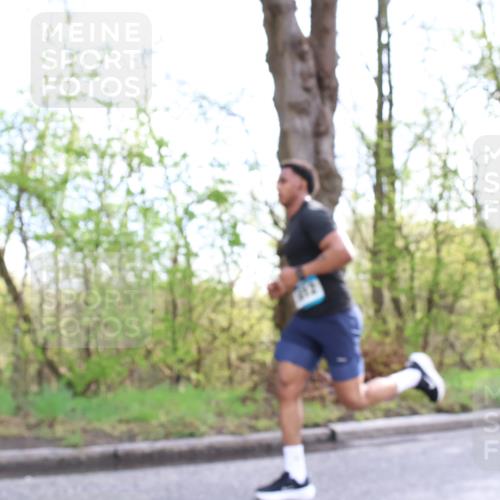 12.04.2026 - 45. Internationalen Wilhelmsburger Insellauf Yannick Fuchs http://msf.ph/oto/9477889 12.04.2026 10:14:34 Laufen  meine-sportfotos.de