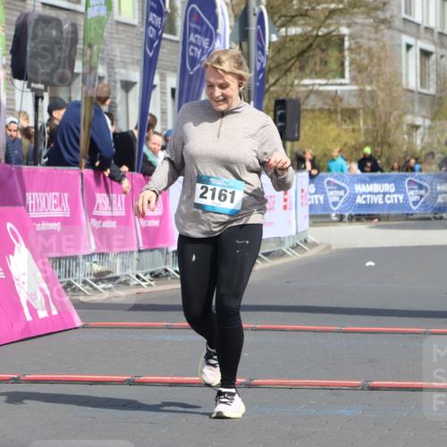 12.04.2026 - 45. Internationalen Wilhelmsburger Insellauf Strokosch-Dieckow http://msf.ph/oto/9477890 12.04.2026 11:40:34 Ziel 2161 meine-sportfotos.de