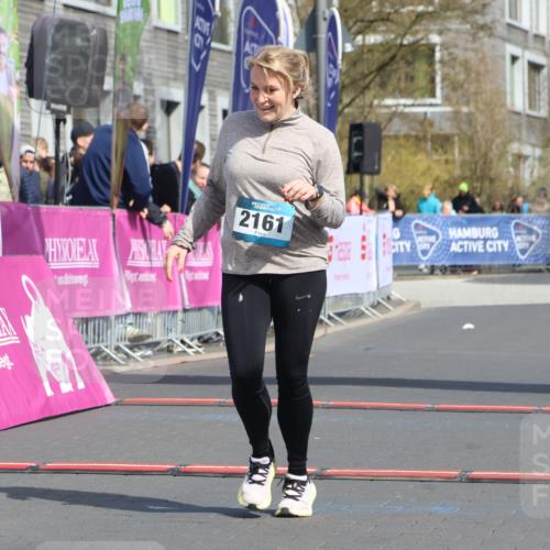 12.04.2026 - 45. Internationalen Wilhelmsburger Insellauf Strokosch-Dieckow http://msf.ph/oto/9477897 12.04.2026 11:40:34 Ziel 2161 meine-sportfotos.de