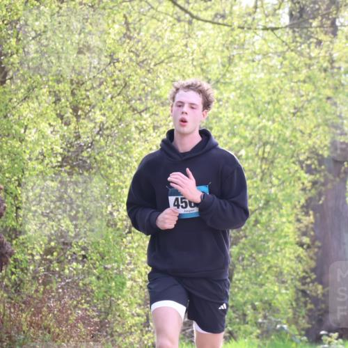 12.04.2026 - 45. Internationalen Wilhelmsburger Insellauf Yannick Fuchs http://msf.ph/oto/9477900 12.04.2026 10:14:36 Laufen 45 meine-sportfotos.de