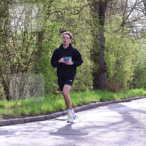 12.04.2026 - 45. Internationalen Wilhelmsburger Insellauf Yannick Fuchs http://msf.ph/oto/9477914 12.04.2026 10:14:38 Laufen 5, 5684 meine-sportfotos.de
