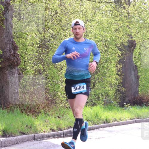 12.04.2026 - 45. Internationalen Wilhelmsburger Insellauf Yannick Fuchs http://msf.ph/oto/9477921 12.04.2026 10:14:40 Laufen 5684 meine-sportfotos.de