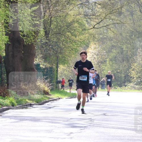 12.04.2026 - 45. Internationalen Wilhelmsburger Insellauf Yannick Fuchs http://msf.ph/oto/9477958 12.04.2026 10:14:46 Laufen 4381 meine-sportfotos.de