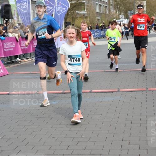12.04.2026 - 45. Internationalen Wilhelmsburger Insellauf Strokosch-Dieckow http://msf.ph/oto/9477960 12.04.2026 12:57:56 Ziel 5696, 4740, 4599, 5062, 4851, 5172, 4959, 5322 meine-sportfotos.de