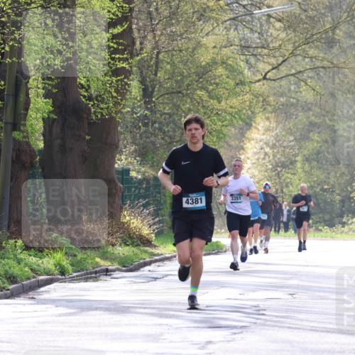 12.04.2026 - 45. Internationalen Wilhelmsburger Insellauf Yannick Fuchs http://msf.ph/oto/9477975 12.04.2026 10:14:48 Laufen 4381, 3351 meine-sportfotos.de