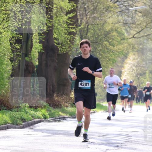 12.04.2026 - 45. Internationalen Wilhelmsburger Insellauf Yannick Fuchs http://msf.ph/oto/9477979 12.04.2026 10:14:49 Laufen 4381, 3351 meine-sportfotos.de