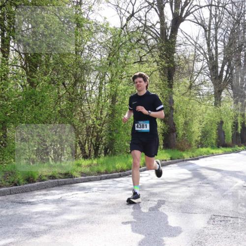 12.04.2026 - 45. Internationalen Wilhelmsburger Insellauf Yannick Fuchs http://msf.ph/oto/9478013 12.04.2026 10:14:54 Laufen 4381 meine-sportfotos.de