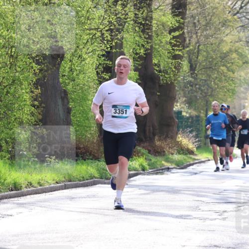 12.04.2026 - 45. Internationalen Wilhelmsburger Insellauf Yannick Fuchs http://msf.ph/oto/9478025 12.04.2026 10:14:57 Laufen 3351, 3013 meine-sportfotos.de