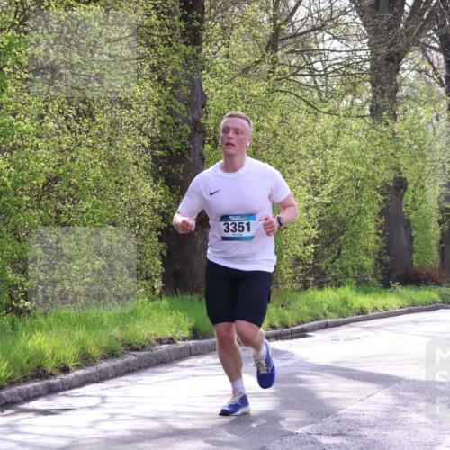 12.04.2026 - 45. Internationalen Wilhelmsburger Insellauf Yannick Fuchs http://msf.ph/oto/9478047 12.04.2026 10:15:00 Laufen 3351 meine-sportfotos.de