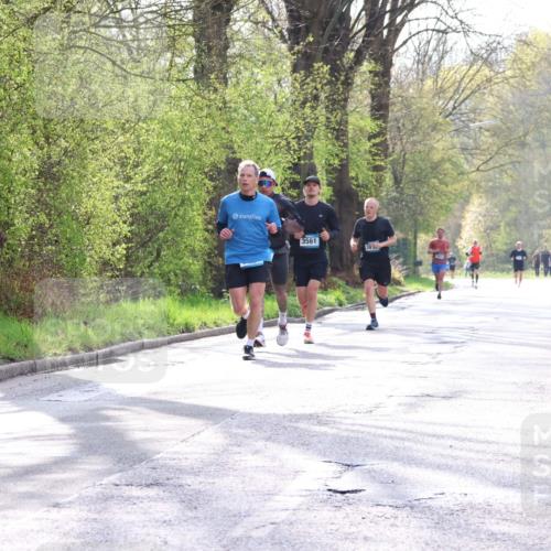 12.04.2026 - 45. Internationalen Wilhelmsburger Insellauf Yannick Fuchs http://msf.ph/oto/9478074 12.04.2026 10:15:04 Laufen 3561 meine-sportfotos.de