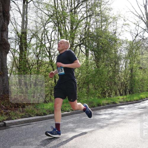 12.04.2026 - 45. Internationalen Wilhelmsburger Insellauf Yannick Fuchs http://msf.ph/oto/9478137 12.04.2026 10:15:11 Laufen 3813 meine-sportfotos.de
