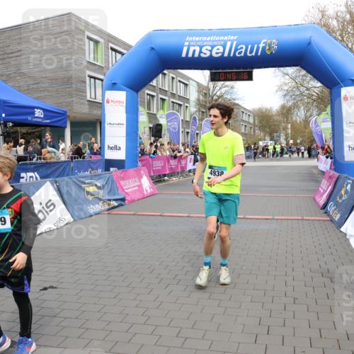 12.04.2026 - 45. Internationalen Wilhelmsburger Insellauf Strokosch-Dieckow http://msf.ph/oto/9478161 12.04.2026 12:58:16 Ziel 4938, 3213, 2447 meine-sportfotos.de