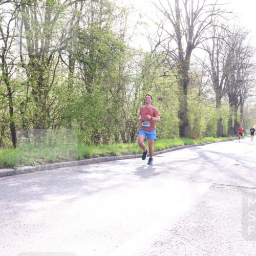 12.04.2026 - 45. Internationalen Wilhelmsburger Insellauf Yannick Fuchs http://msf.ph/oto/9478204 12.04.2026 10:15:18 Laufen 4052 meine-sportfotos.de